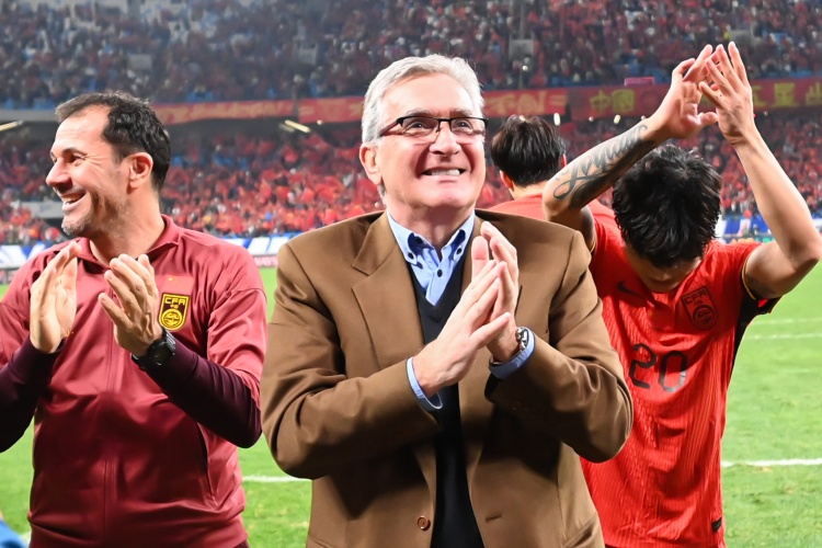 連勝印尼巴林！記者：伊萬18強賽前制定的計劃，居然全都實現(xiàn)了